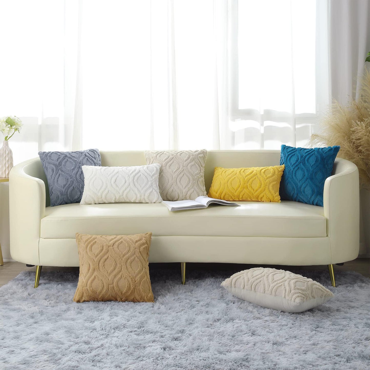 Soft Plush Decorative Throw Pillow